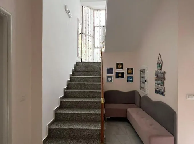 Guest house Red Rose