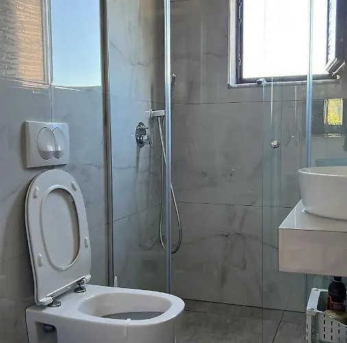 Guest house Red Rose 4*