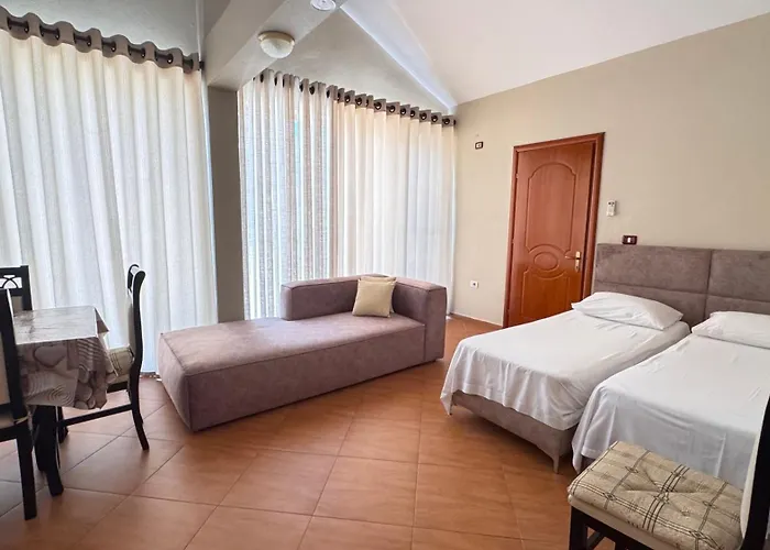 Red Rose Guest house 4*