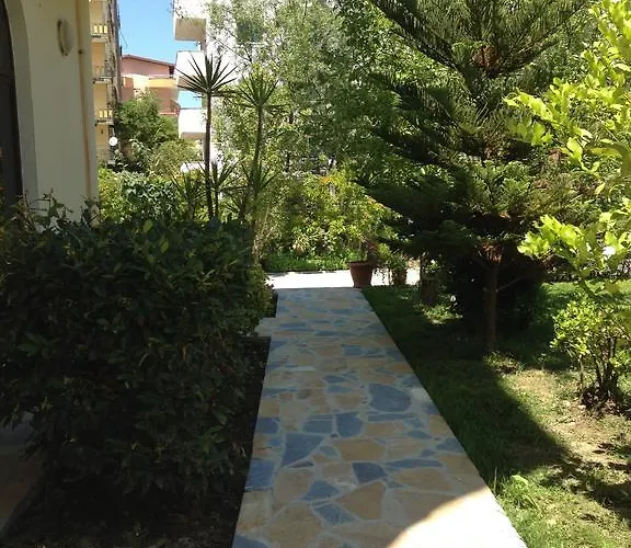 Red Rose Guest house