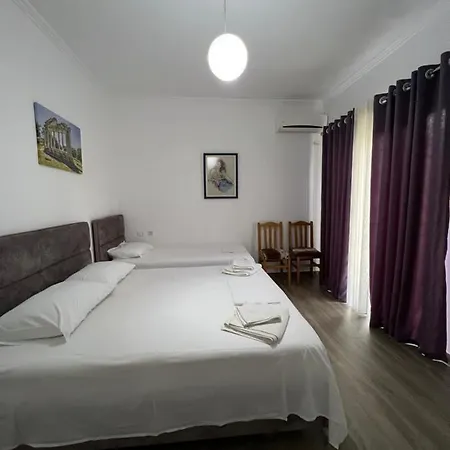 Red Rose 3* Golem (Tirana)