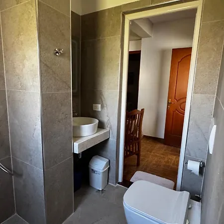 Red Rose Pensionat 2*