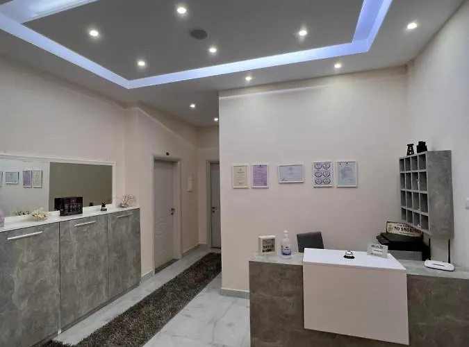 Pensión Red Rose 3*